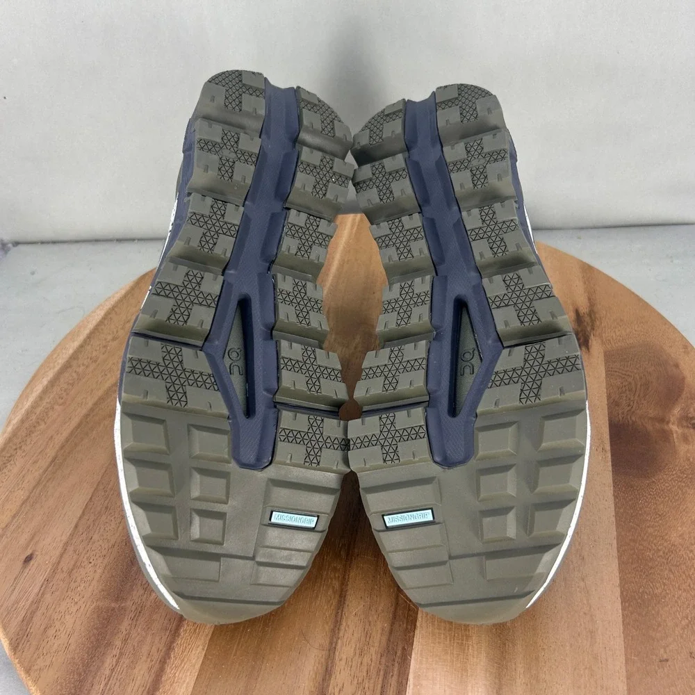 On Running Cloudtrax Mens Hiking Boots Black Reseda Gray 53.99055 Size 10